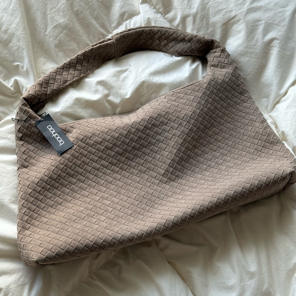 NWT Boohoo faux suede bag